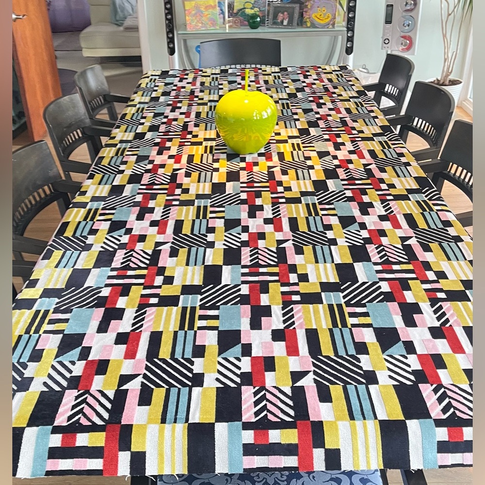 Modern Geometric Patterned Tablecloth - Multicolor